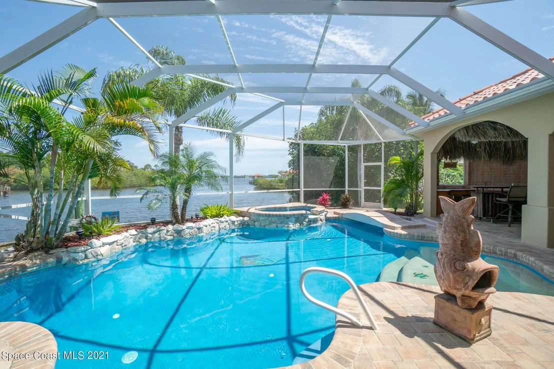 Photo of 502 Topsail Drive