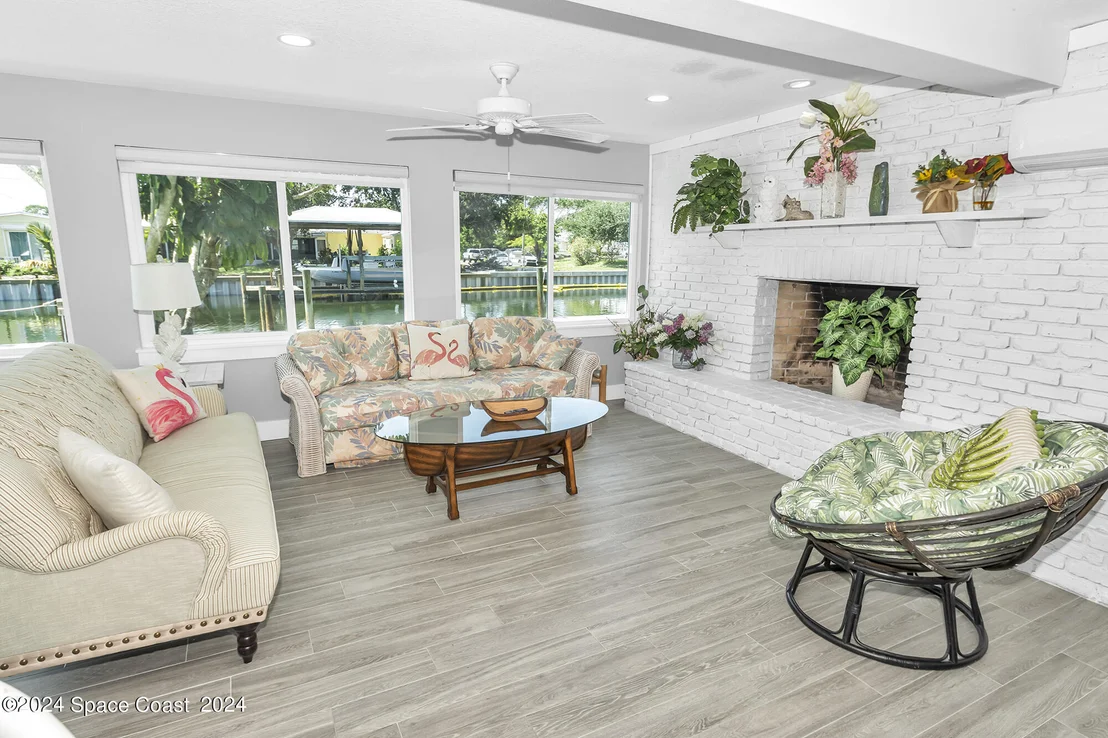 Photo of 492 Dempsey Drive