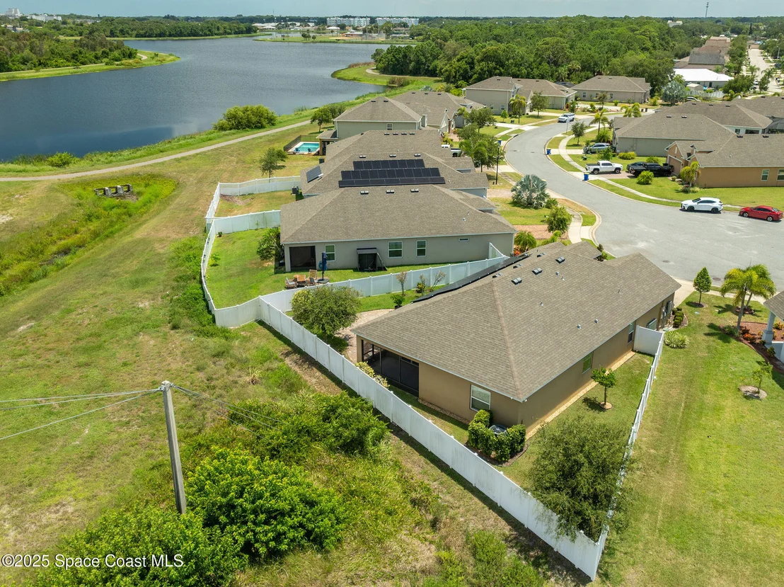 Photo of 920 Bear Lake Drive