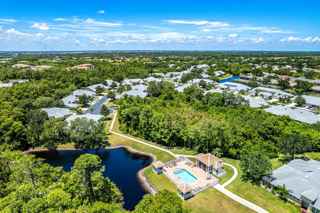 Photo of 1222 Honeybee Lane
