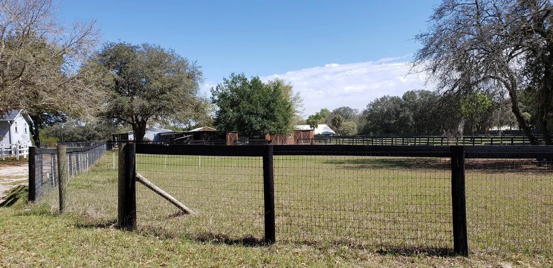 Photo of 2564 Smitty Road