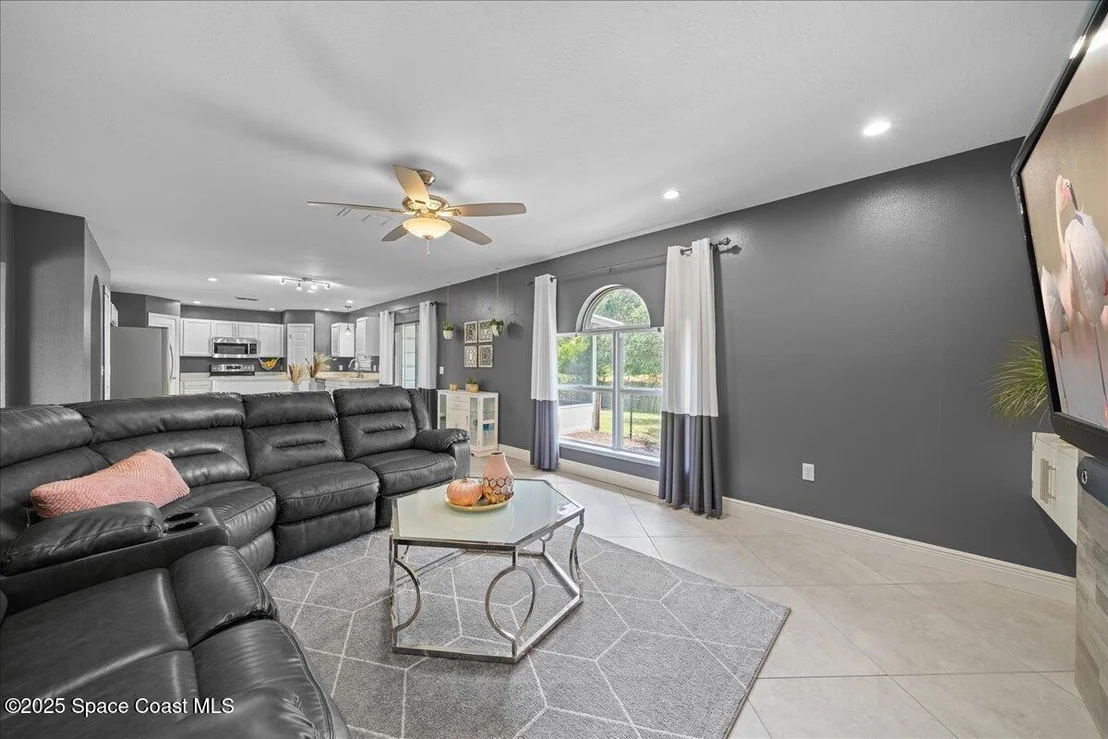 Photo of 6005 Edison Street