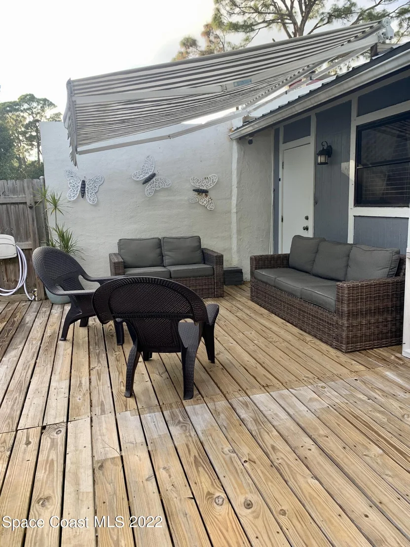 Photo of 287 Spring Street