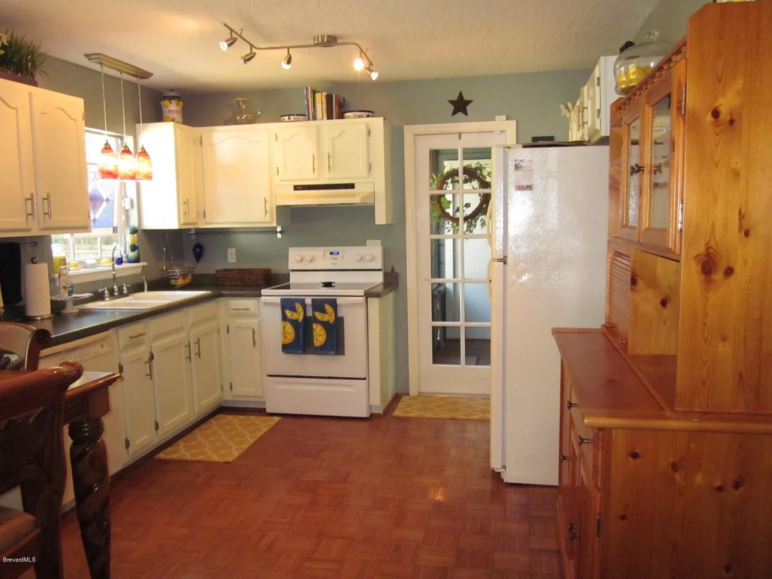 Photo of 1361 Marie Street