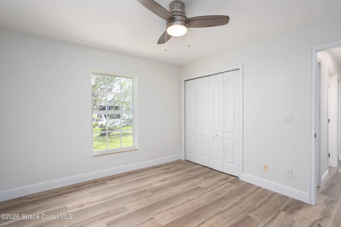 Photo of 2160 Windbrook Drive SE