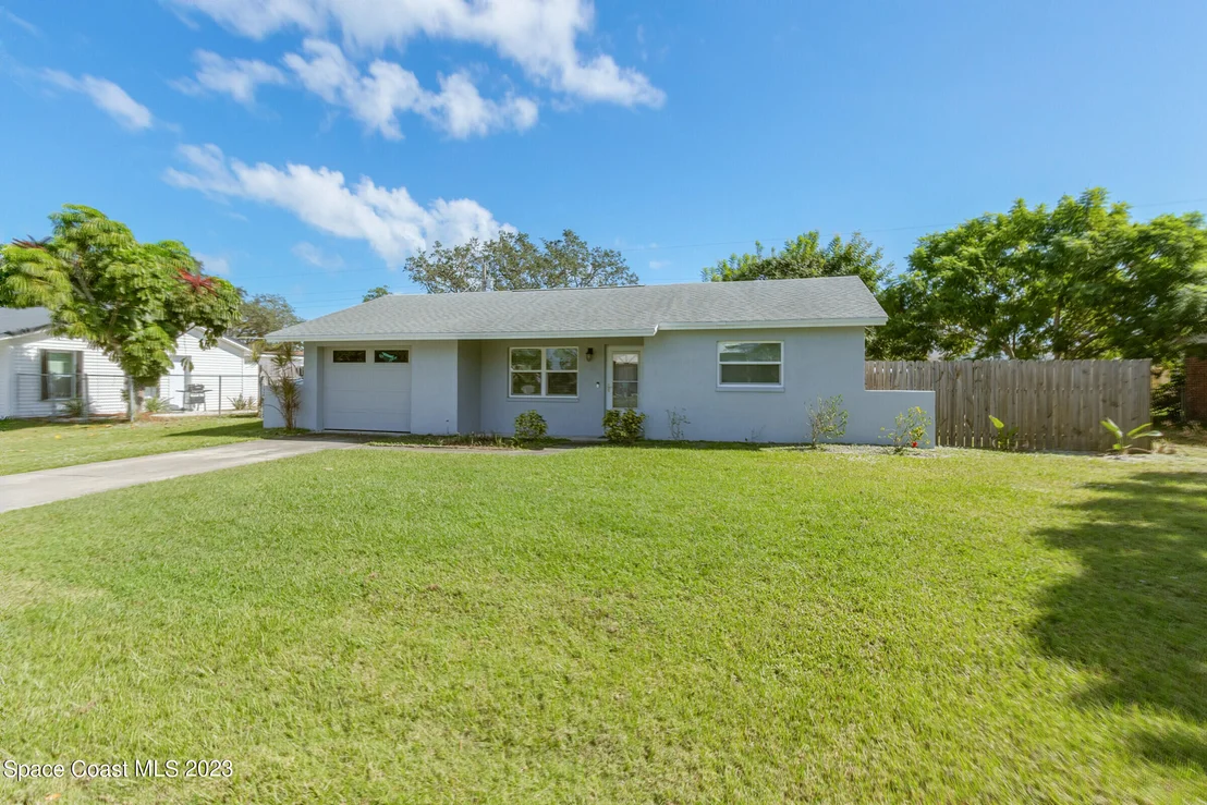 Photo of 1973 Mosswood Drive