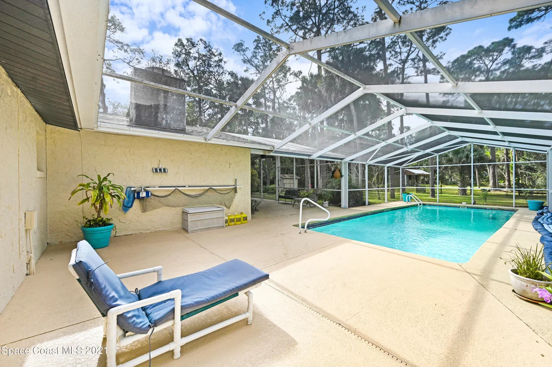 Photo of 2533 Meadow Lane