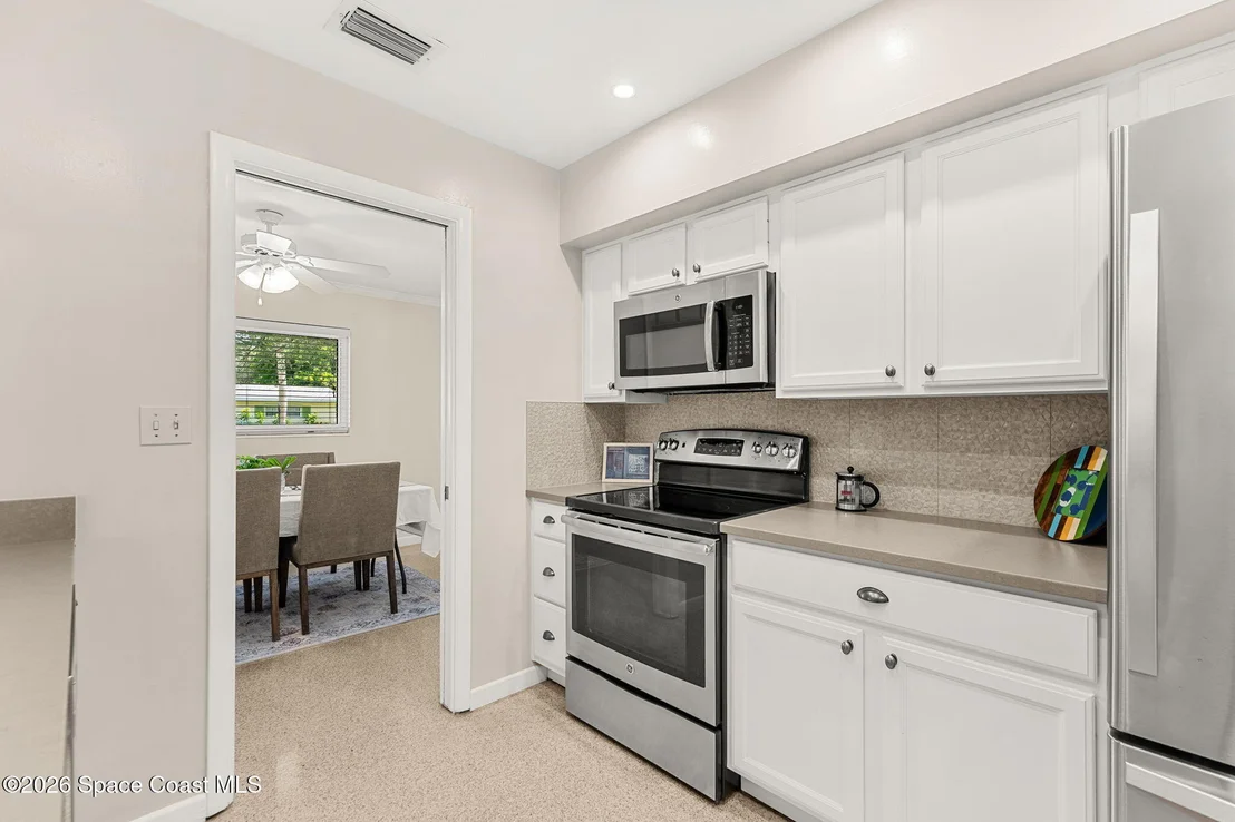 Photo of 545 Seabreeze Drive
