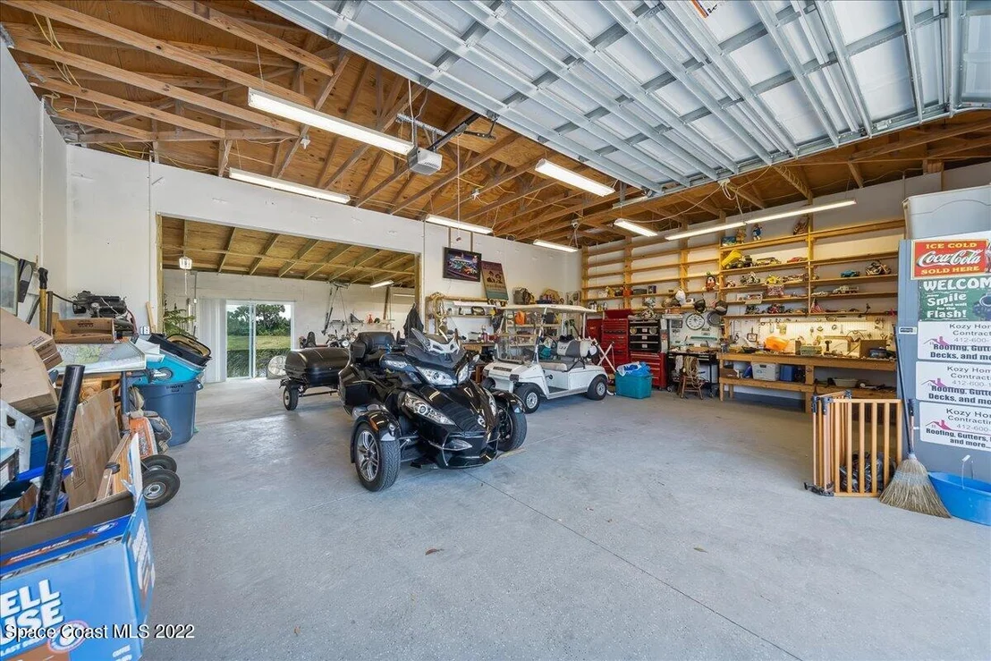 Photo of 5265 Evinrude Road