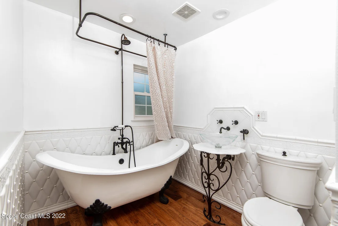 Photo of 935 Whitmire Drive