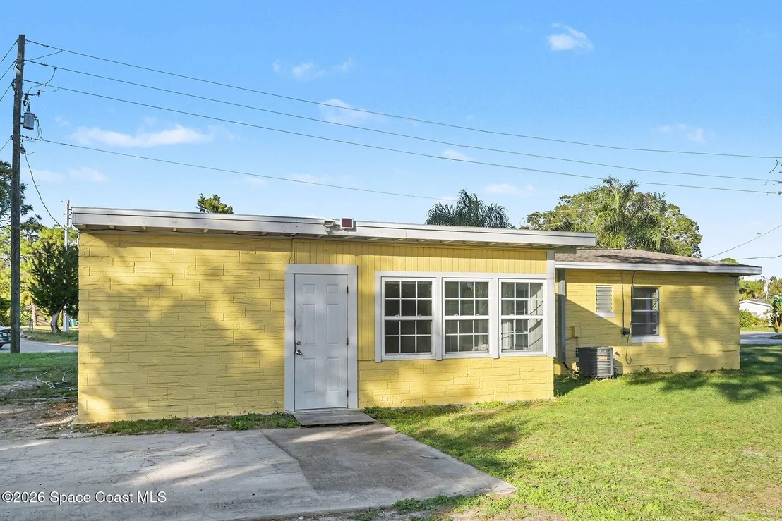 Photo of 500 Wisteria Drive