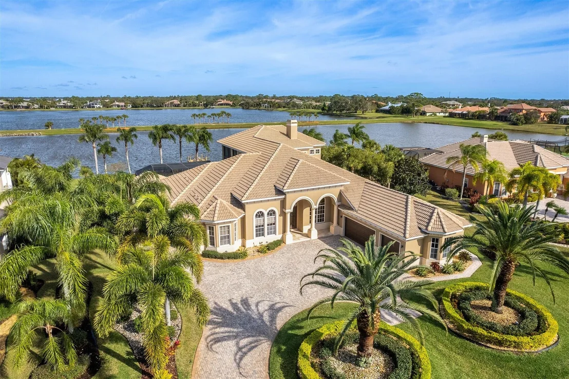 Photo of 2863 Bellwind Circle