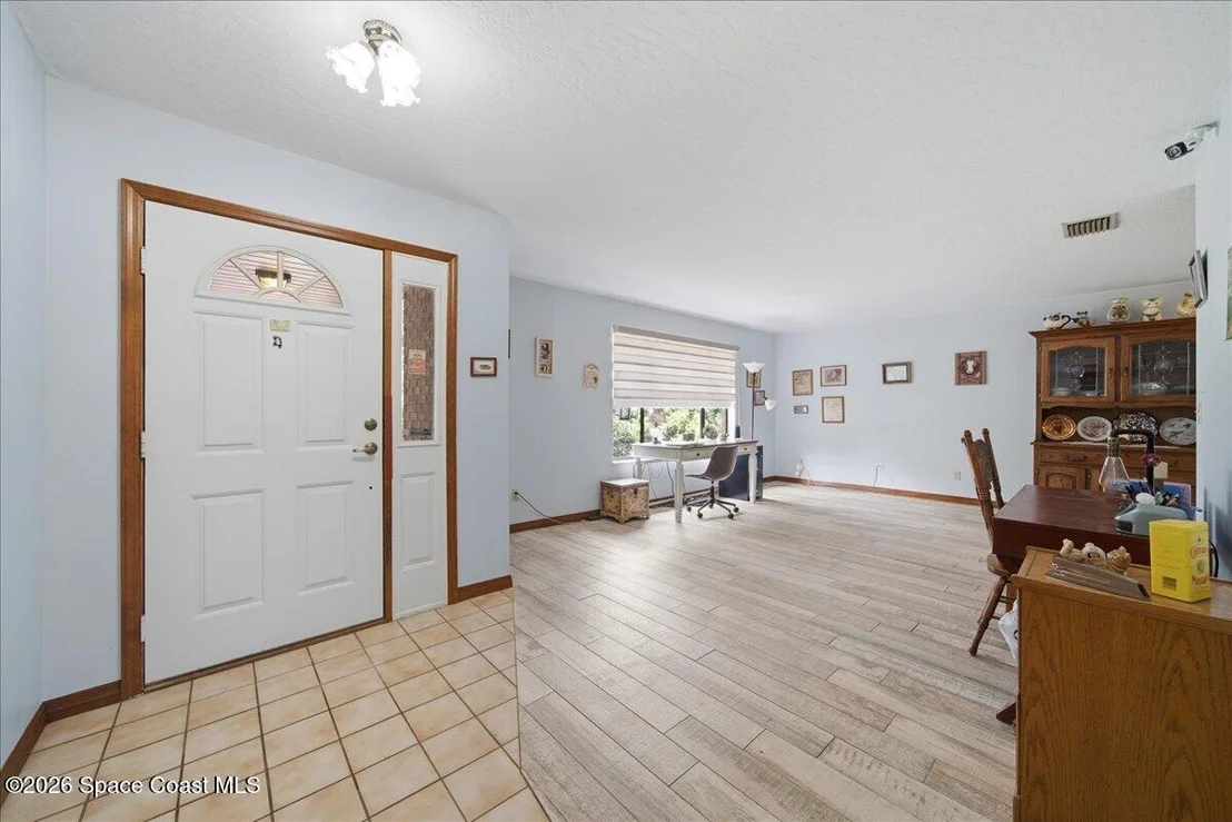 Photo of 2785 Beran Lane