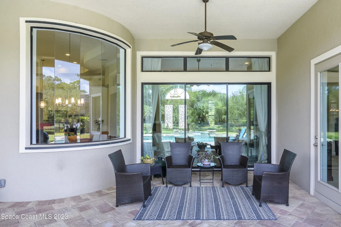 Photo of 814 Lorenza Place