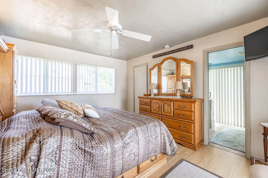Photo of 466 Sandpiper Drive