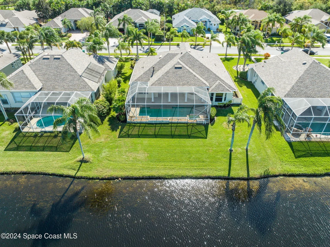 Photo of 930 Starling Way