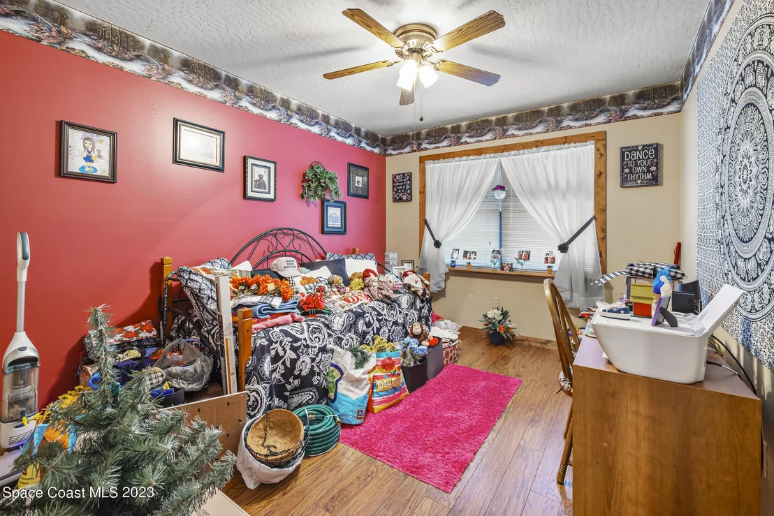 Photo of 889 Spanish Wells Drive