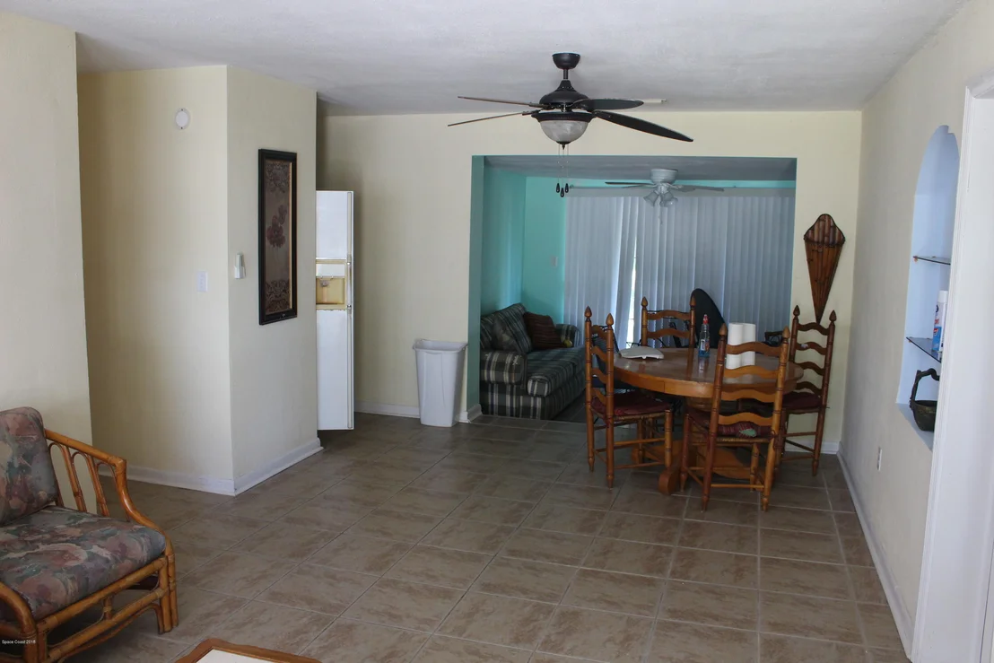 Photo of 1113 W Highland Drive
