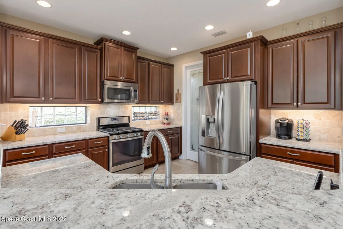 Photo of 8182 Strom Park Drive