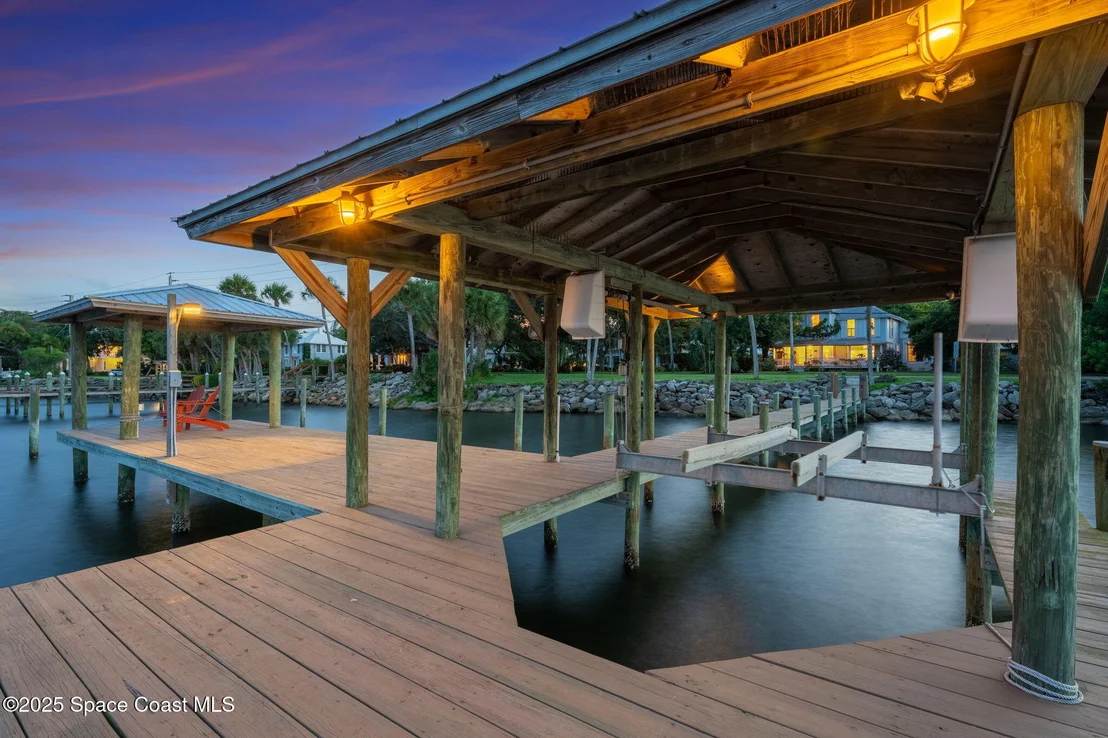 Photo of 607 Rockledge Drive