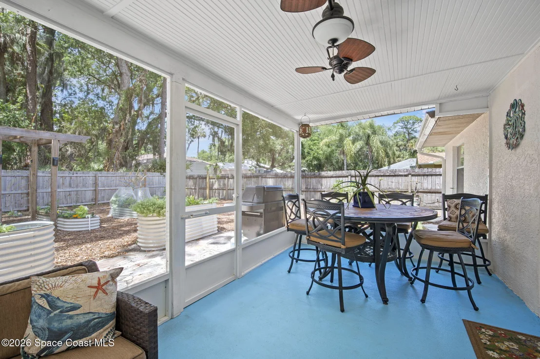 Photo of 7455 Darien Road