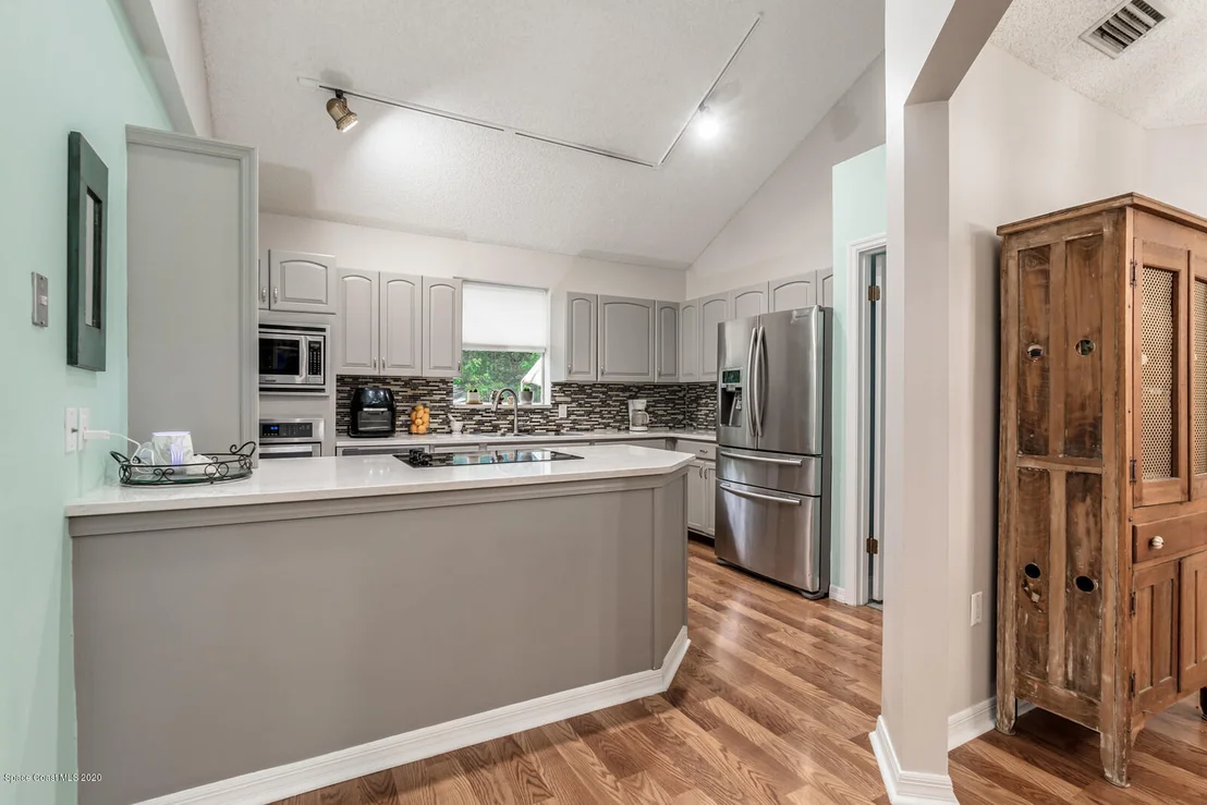 Photo of 4935 Shade Tree Street