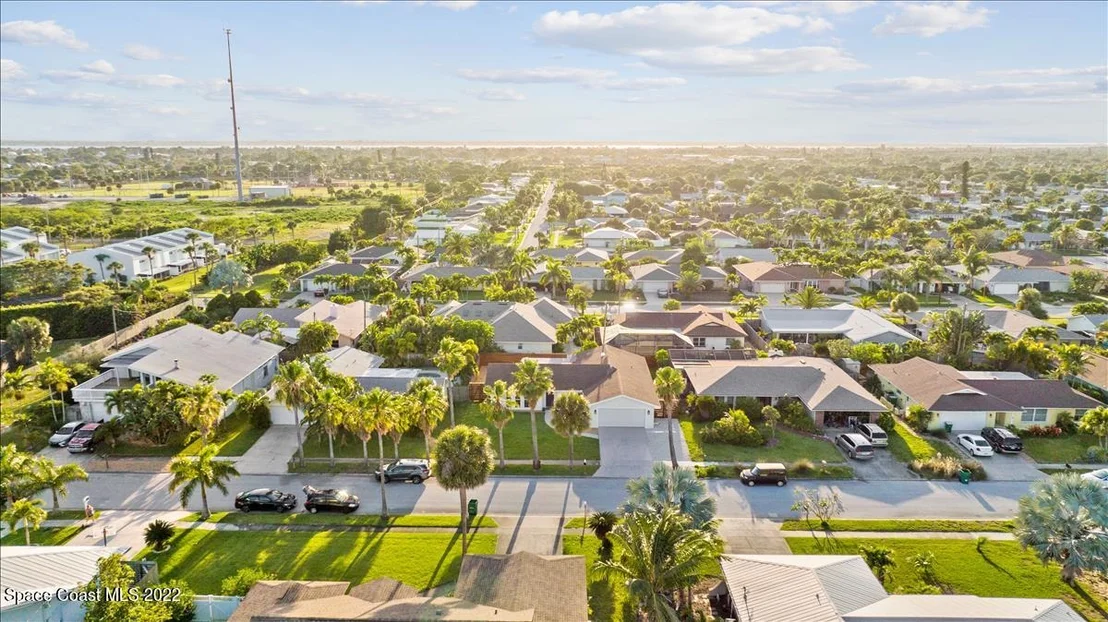 Photo of 780 Hibiscus Drive