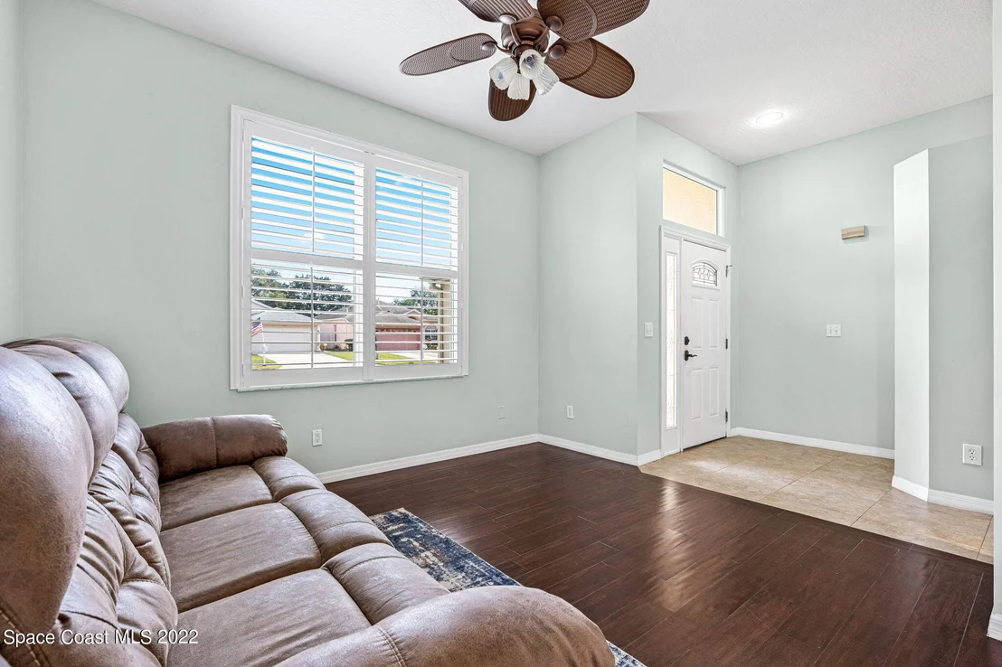 Photo of 7031 Hammock Trace Drive