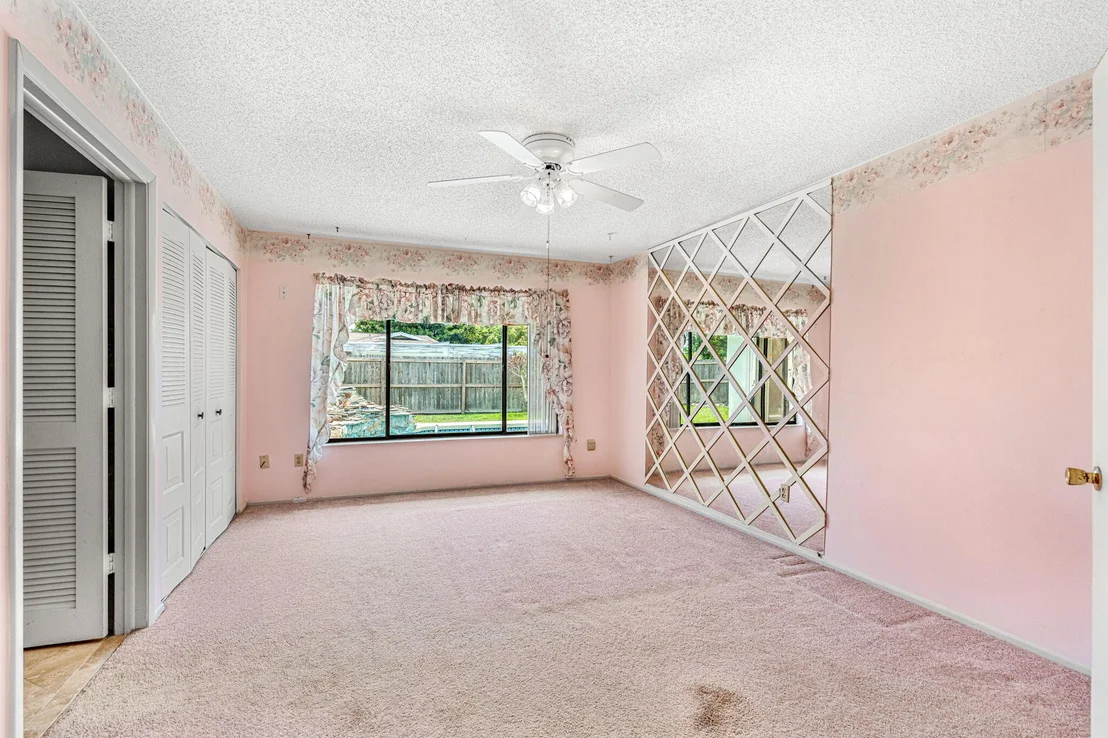 Photo of 400 Port Malabar Boulevard NE