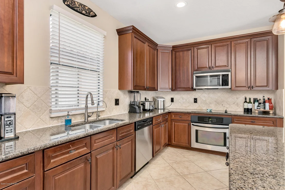Photo of 439 Montecito Drive
