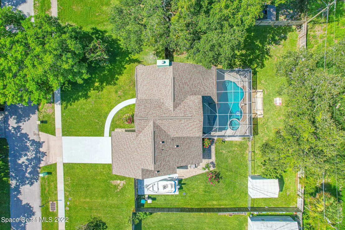 Photo of 2755 School Drive NE