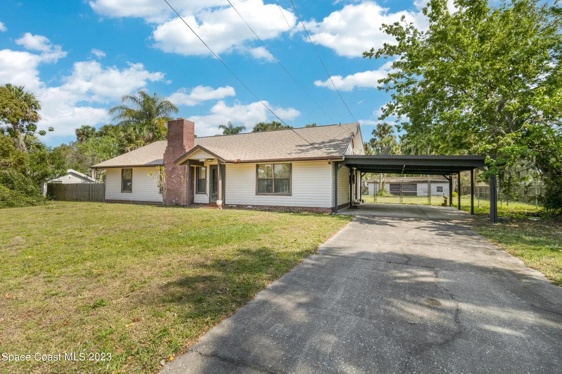 Photo of 304 Gray Road
