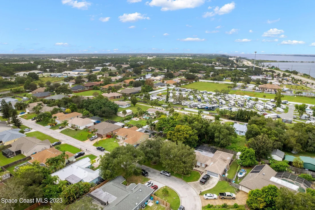 Photo of 2310 Shady Oak Road