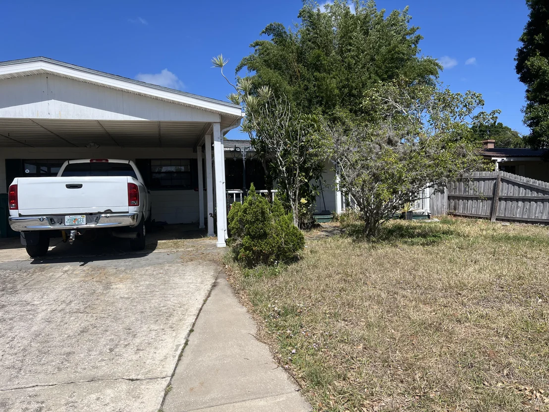 Photo of 1496 Stanley Lane