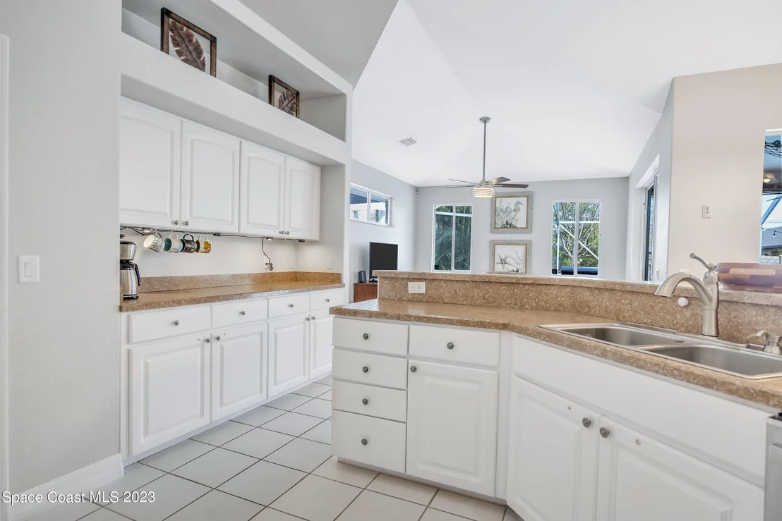 Photo of 3471 Brahman Avenue