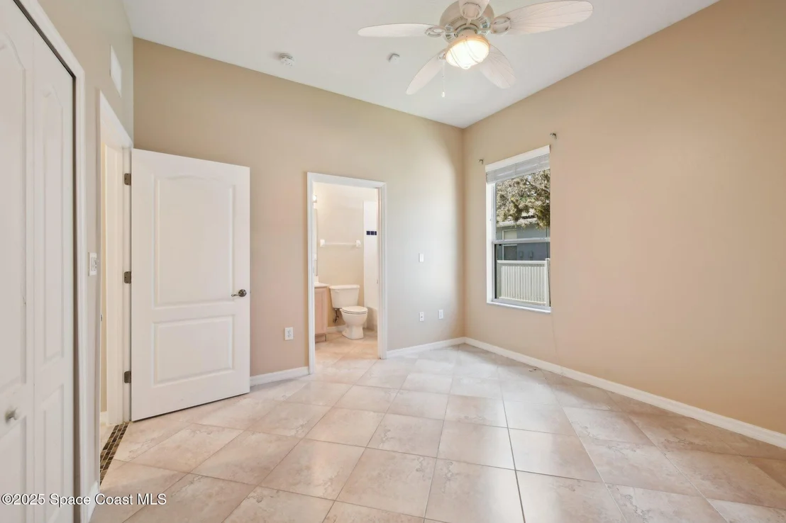 Photo of 115 Ridgemont Circle SE