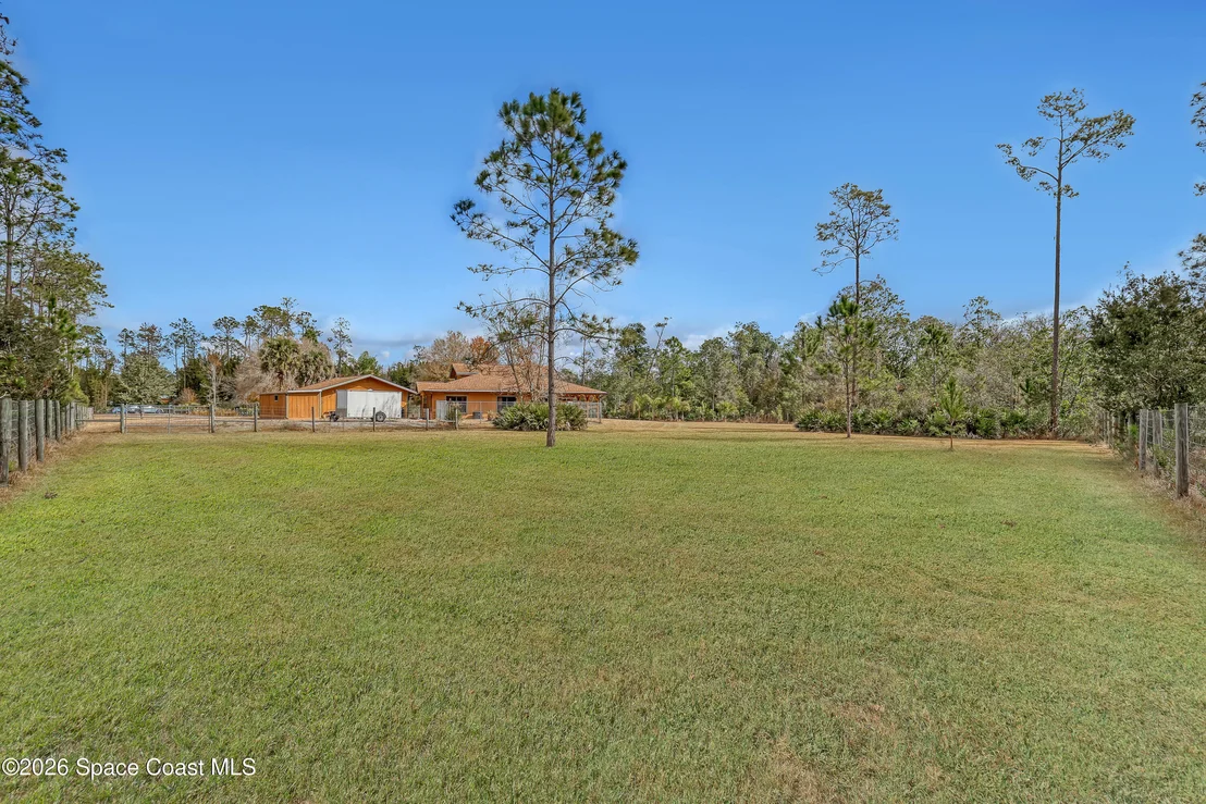 Photo of Unit 91 at 32801 Us Highway 441 Highway N