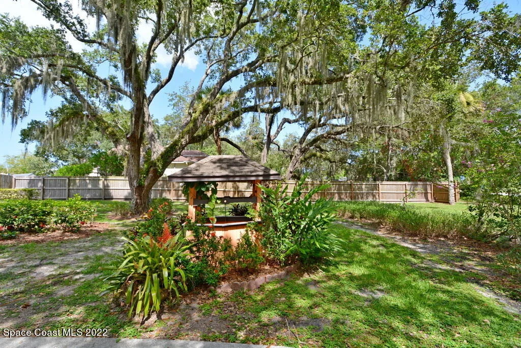 Photo of 3190 Aurora Road