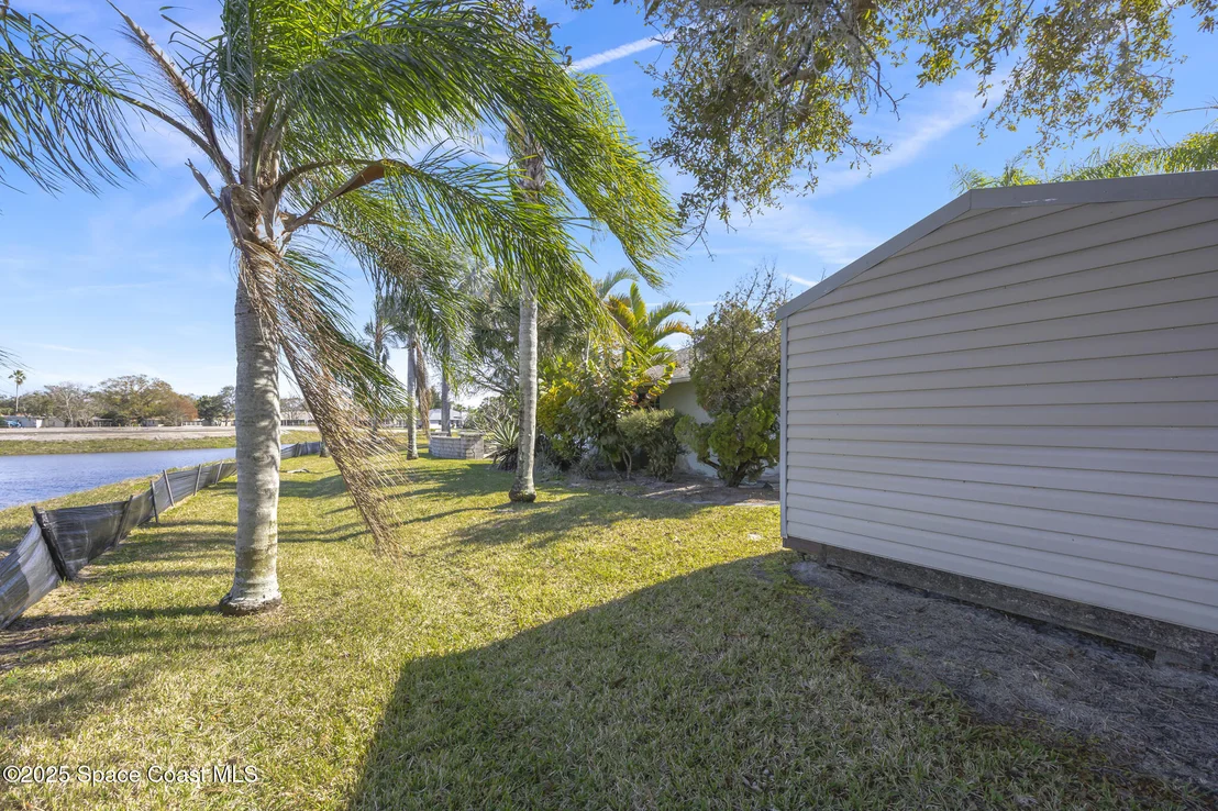 Photo of 897 Champion Drive NE