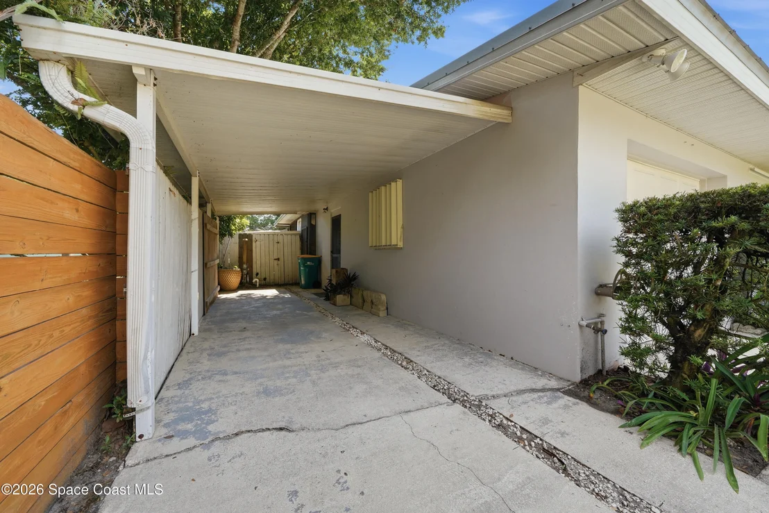 Photo of 2403 Parsons Avenue