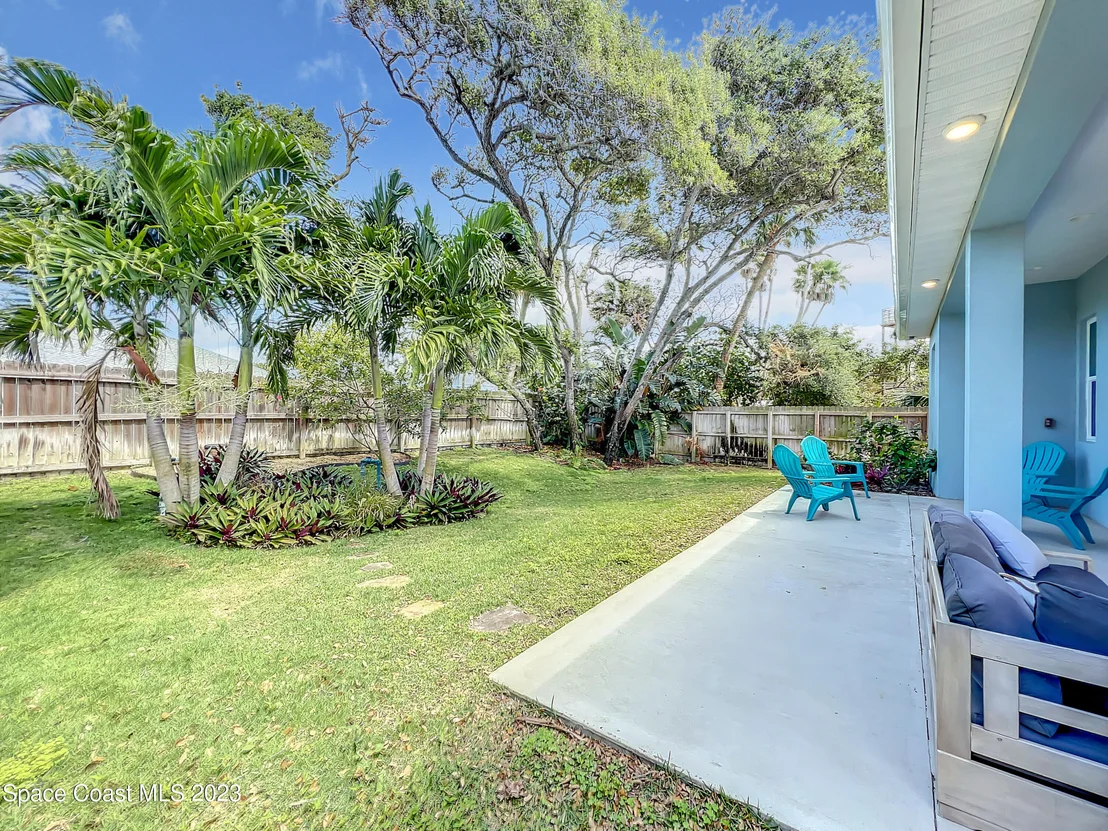 Photo of 6775 Angeles Road