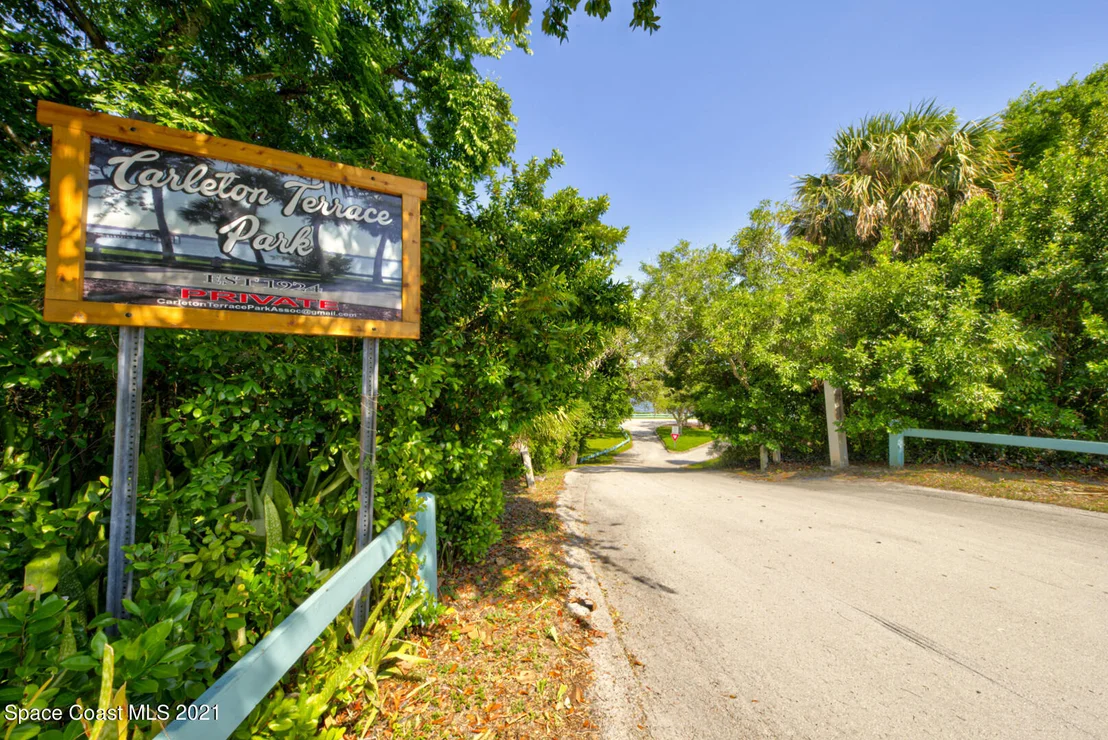 Photo of 2006 N Indian River Drive