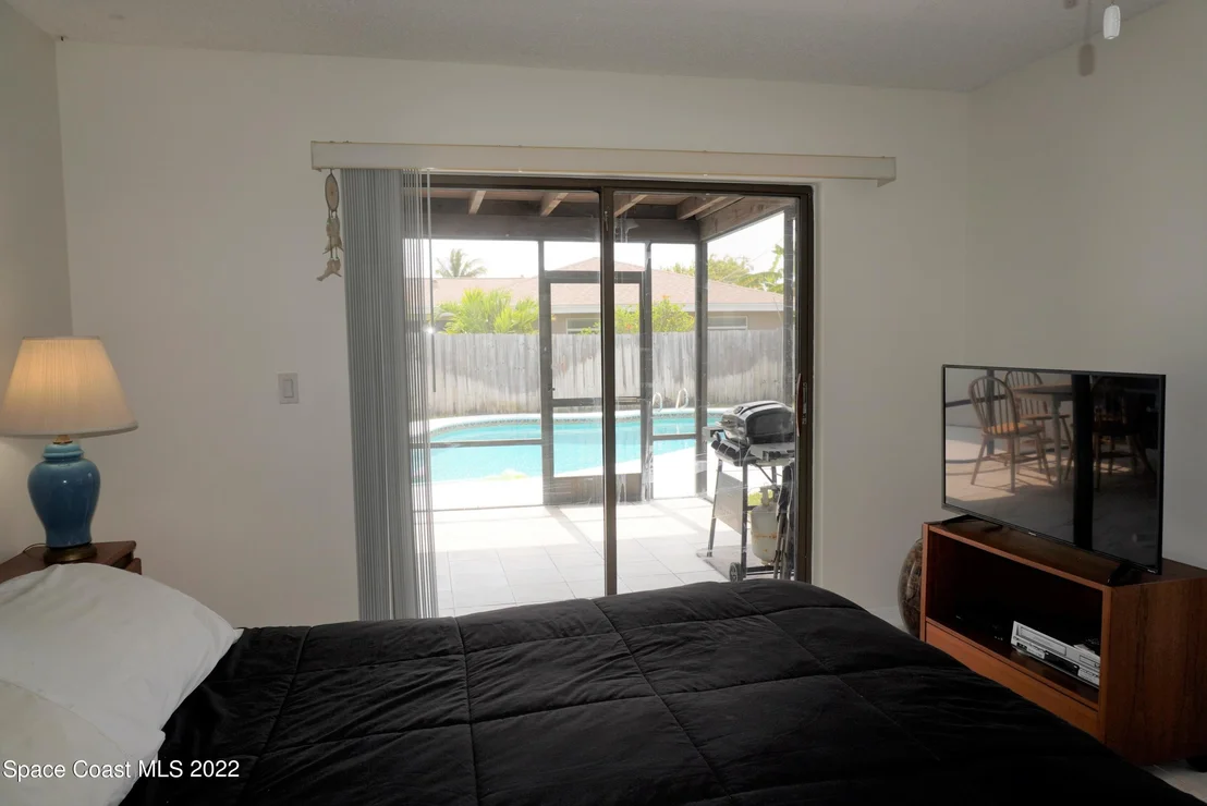 Photo of 710 Hibiscus Drive
