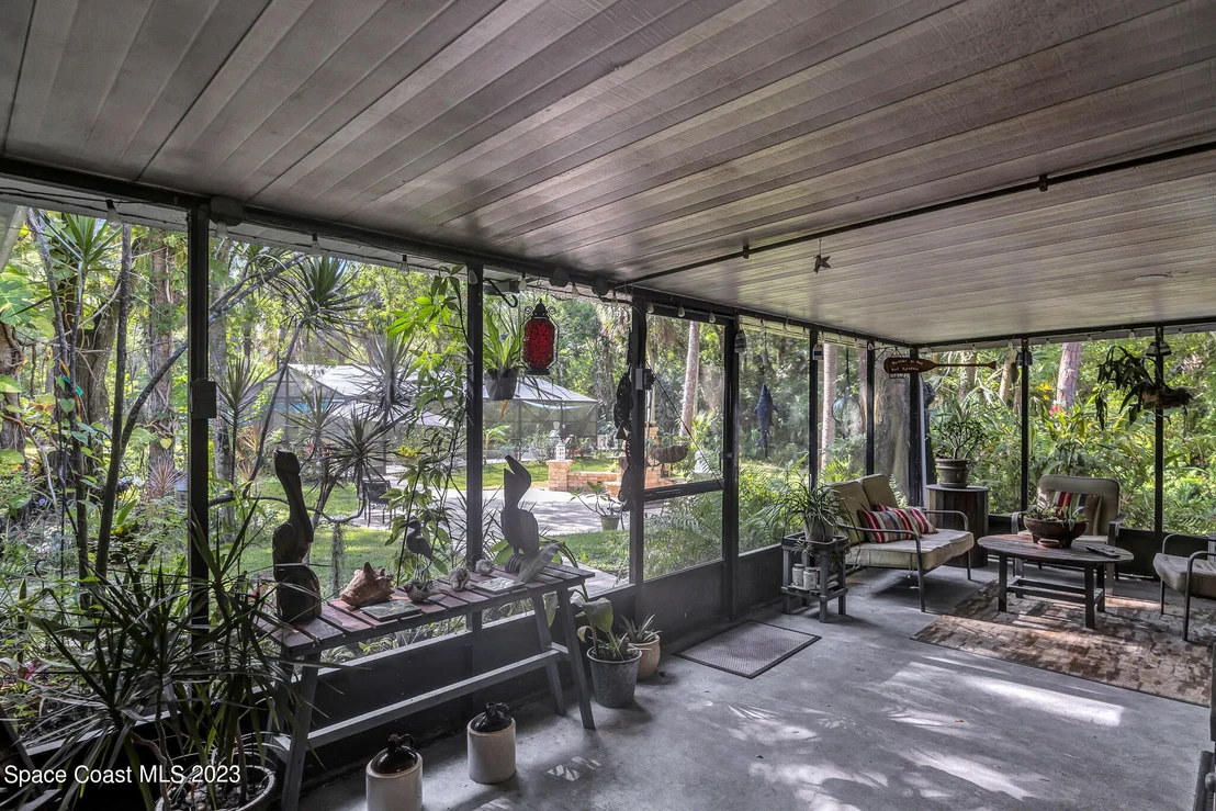 Photo of 2365 Homestead Lane