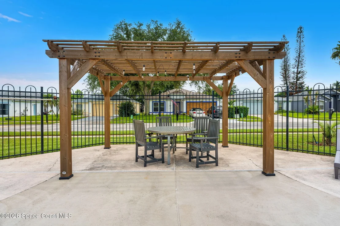 Photo of 1623 Vista Lake Circle