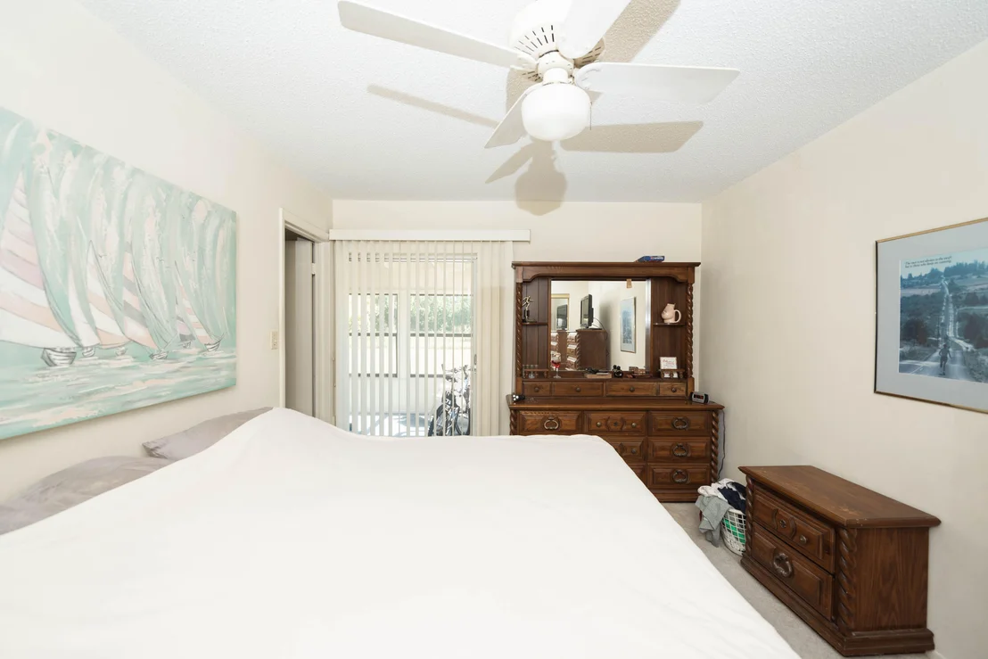 Photo of 927 Burn Drive NE