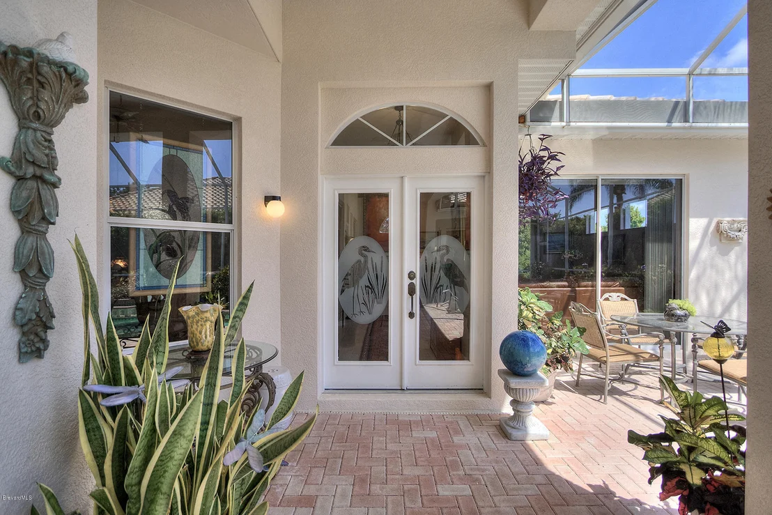 Photo of 931 Palm Brook Drive