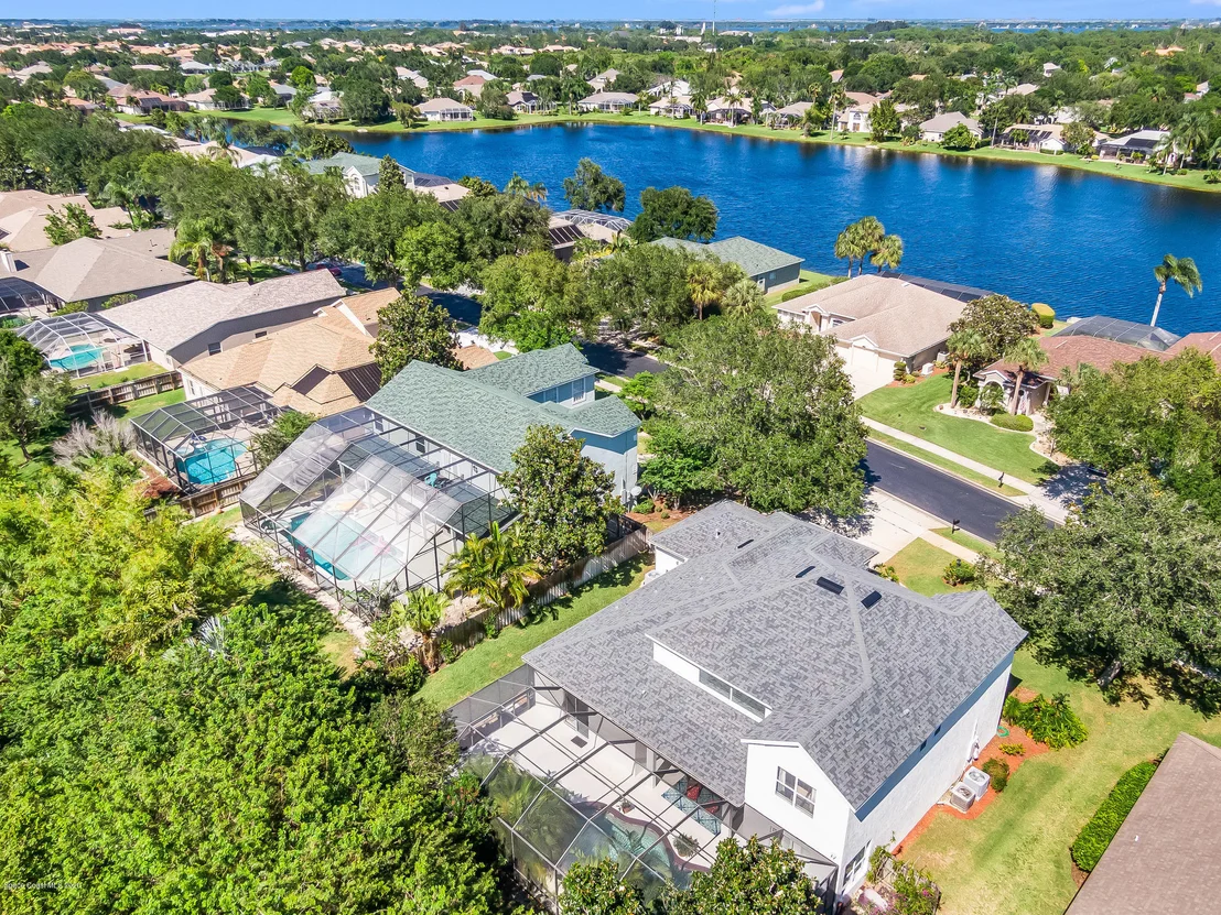 Photo of 5845 Newbury Circle