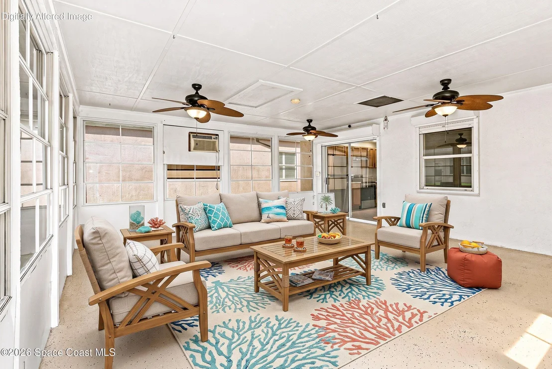 Photo of 910 Cross Lake Drive