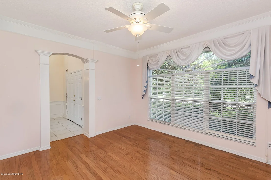 Photo of 796 Autumn Glen Drive